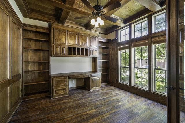 Building Photo - 6916 Cannon Falls Dr