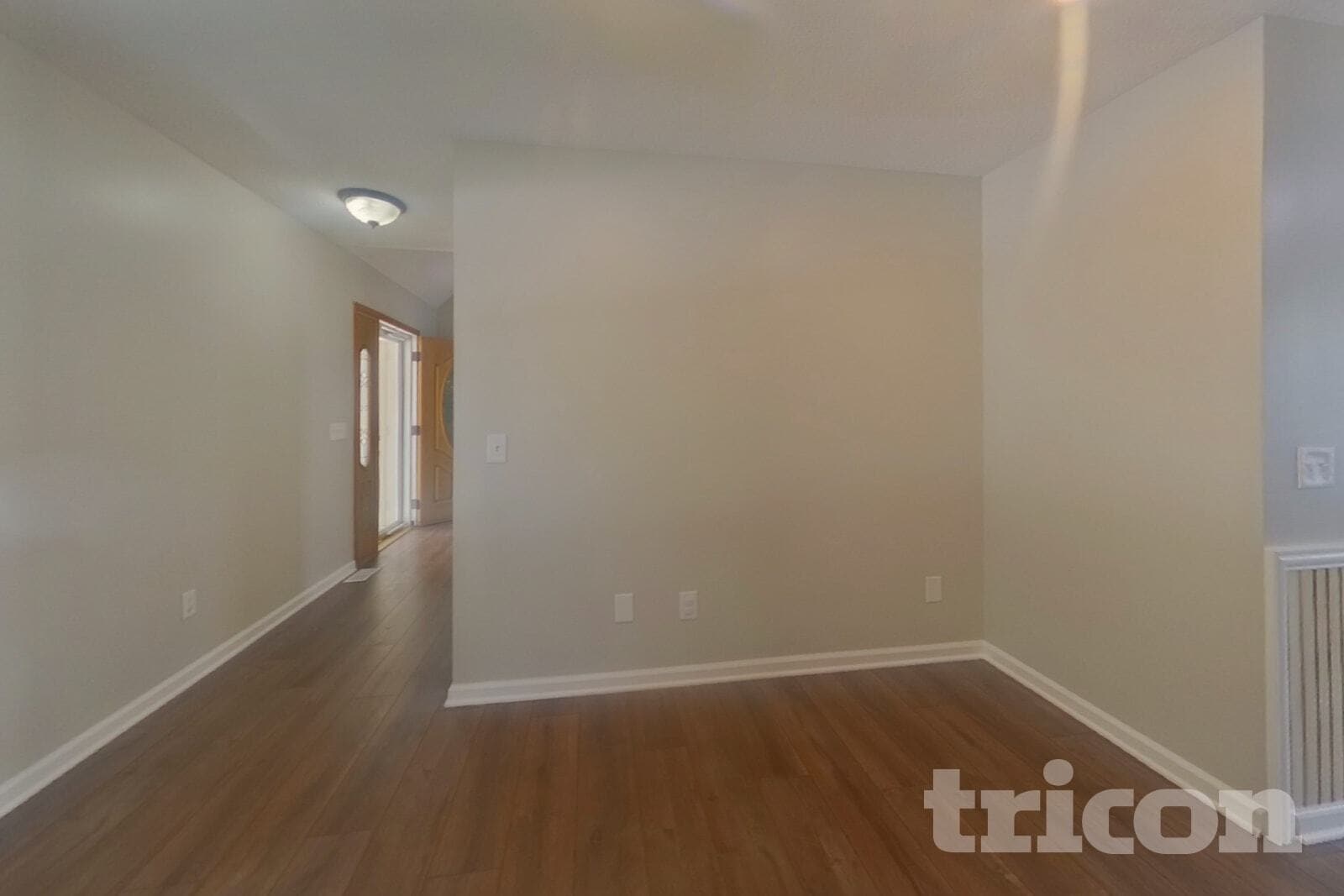 Building Photo - 1404 S Montebello Ln