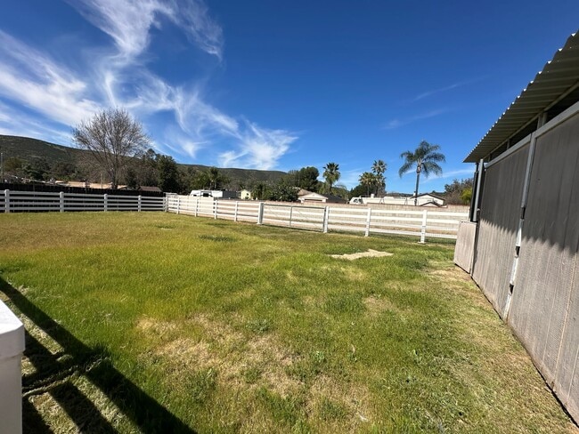 Building Photo - 4BD/3BA Ramona Home w/ Sparkling Pool – Scenic, Private, and Spacious