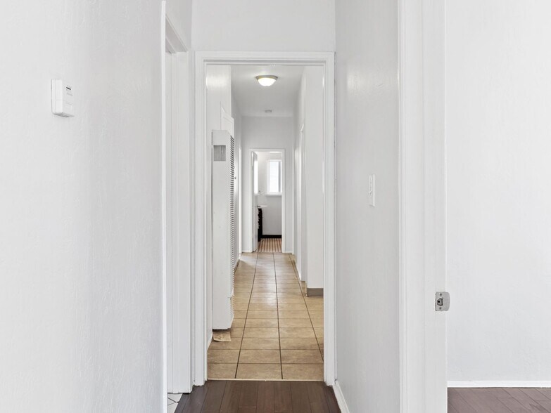 Building Photo - 432 Walnut Ave