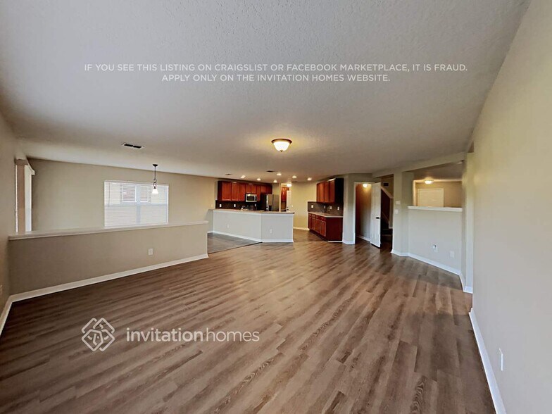 Building Photo - 7444 Bridgeview Dr
