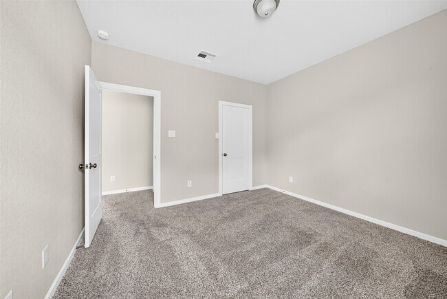 Building Photo - 29627 Mahogany View Ln