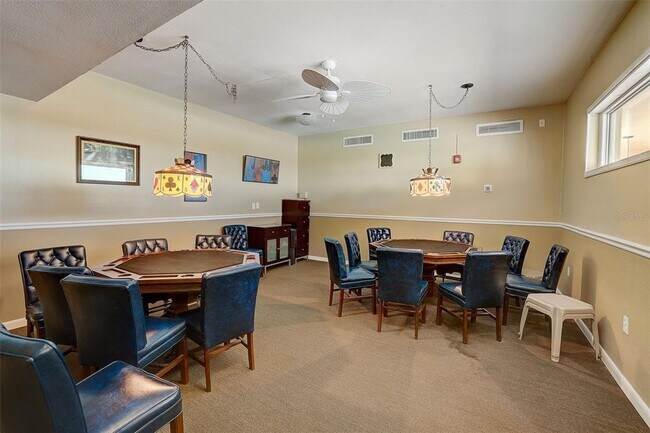 Building Photo - 5108 Brittany Dr S