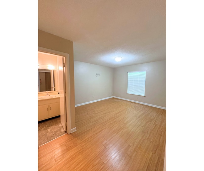 Building Photo - 8881 Millard Lee Ln
