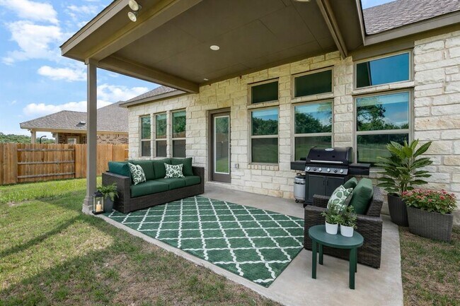 Building Photo - 1128 Ridge Runner Dr