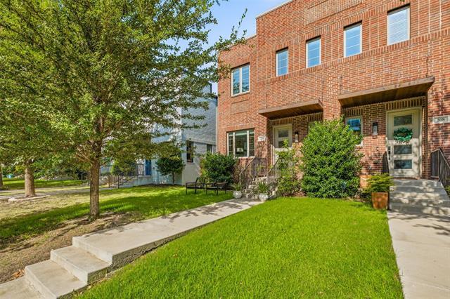 Building Photo - 210 Wimberly St
