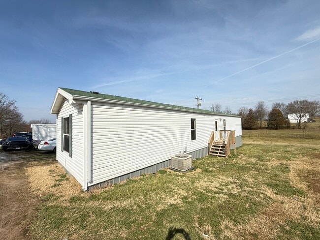 Building Photo - 2 Bed 1 Bath Highlandville, MO