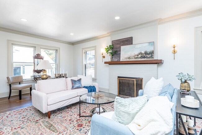 Building Photo - 322 E 37th St