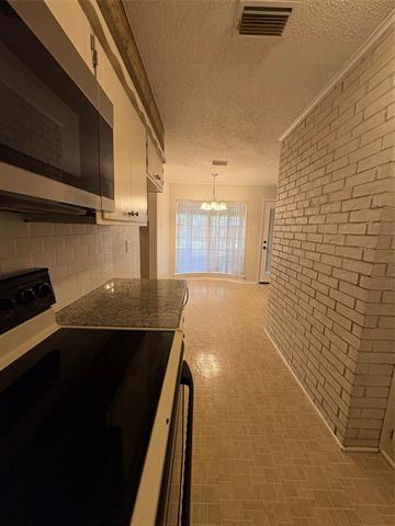 Building Photo - 3722 Tulane Cir