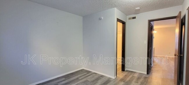 Building Photo - 3516 11th Ave S