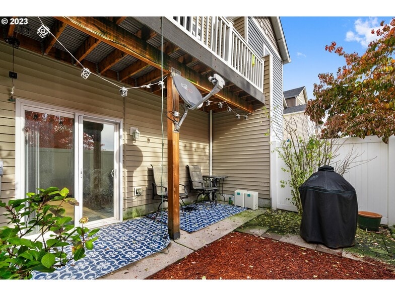 Building Photo - 3509 NE 80th St