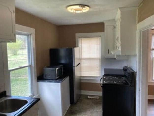 Building Photo - 6202 Robert Haston Rd