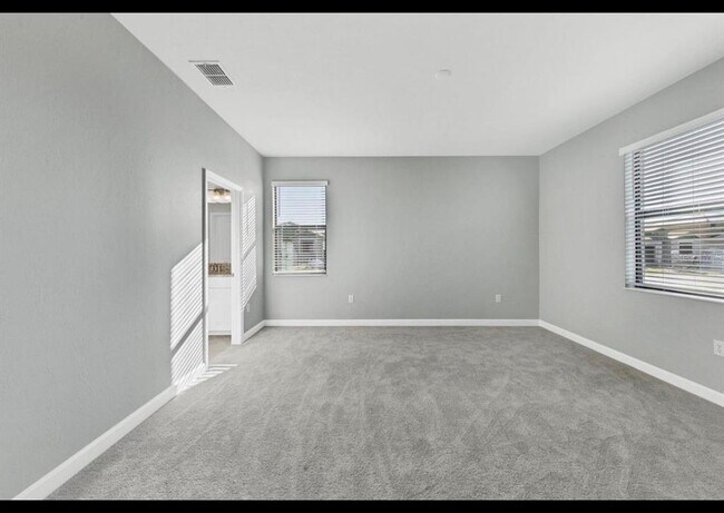 Building Photo - 5127 Coral Reef Wy