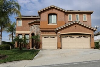 Building Photo - Executive EHR Home