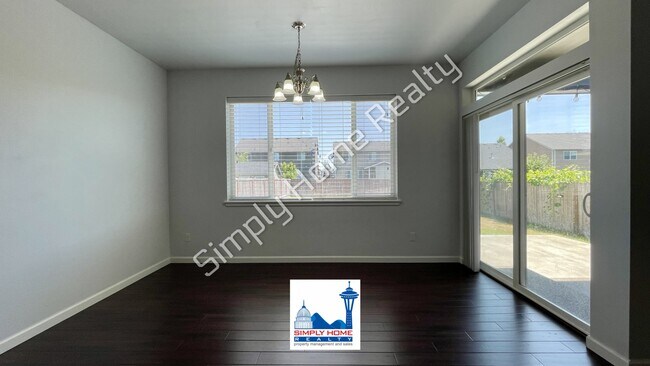 Building Photo - Welcome to this Spacious 4 bedroom, 3.5 bath Home in the Heart of Yelm!
