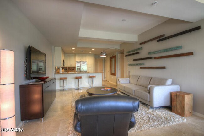 Building Photo - 7161 E Rancho Vista Dr