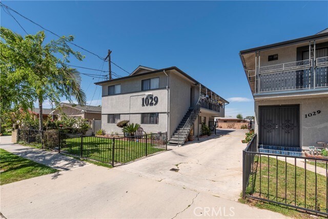 Building Photo - 1029 W 161st St