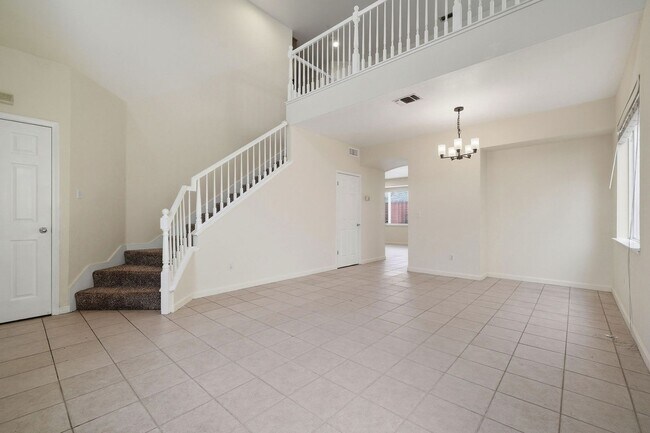 Building Photo - 1263 Montgomery Ln