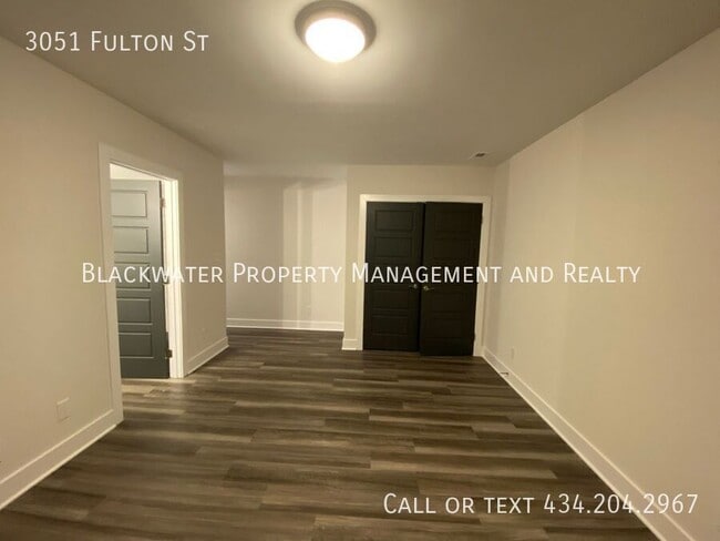 Building Photo - 3051 Fulton St