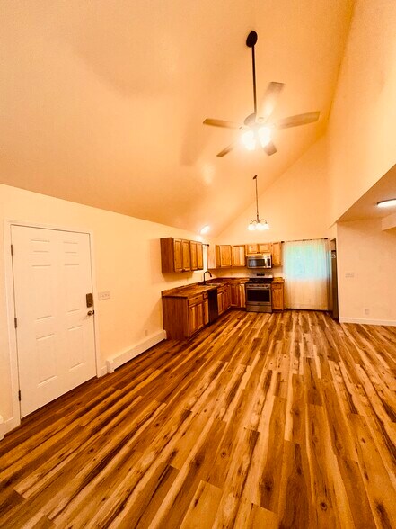 Building Photo - 5921 W Locksley Loop