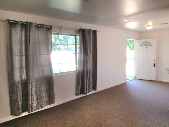 Building Photo - 29840 Landau Blvd