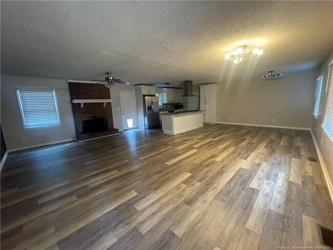 Building Photo - 7183 Largo Pl