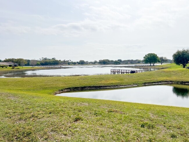 Building Photo - Lovely 2 Bedroom 2 Bathroom home in 55+ Ro...