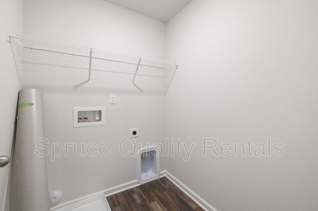 Building Photo - 2109 Briar Run Dr