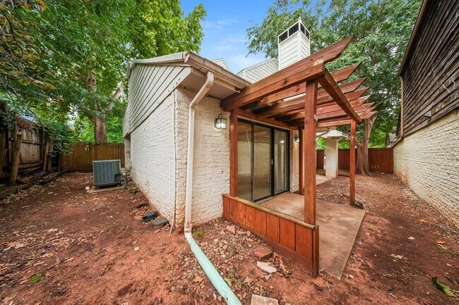 Building Photo - 12412 Chase End Ct