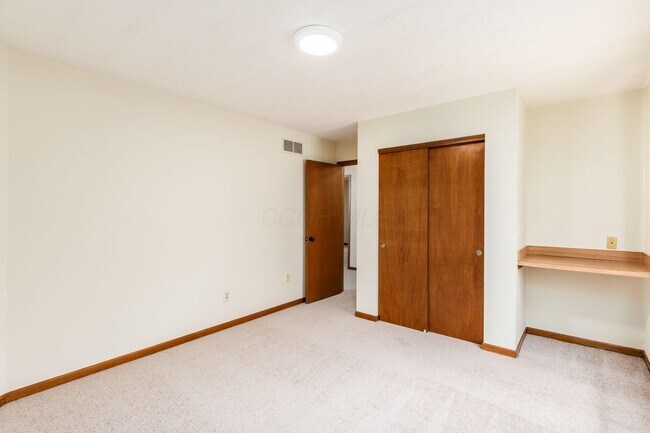 Building Photo - 8287 Talia Ct
