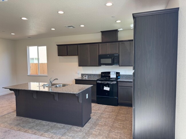 Building Photo - 4671 Irma Dr