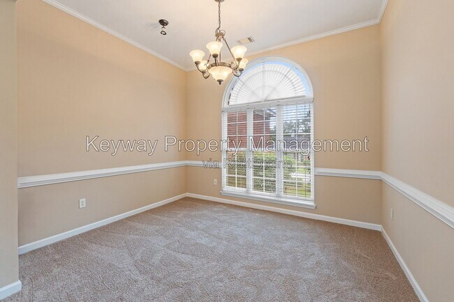 Building Photo - 803 Bell Springs Ct