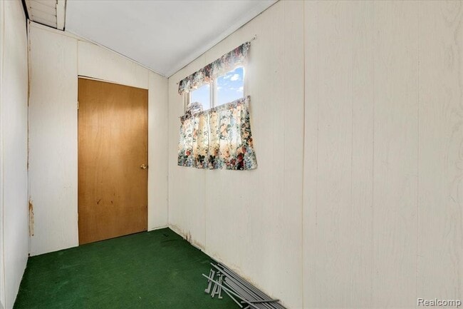 Building Photo - 1413 Wayburn St