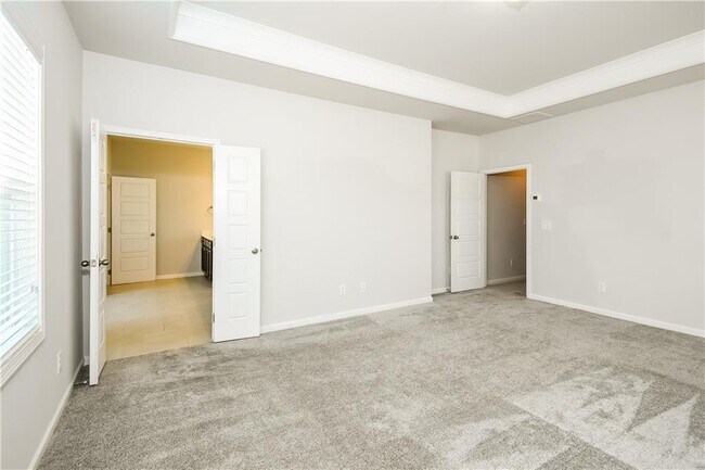 Building Photo - 5379 Fox Den Rd