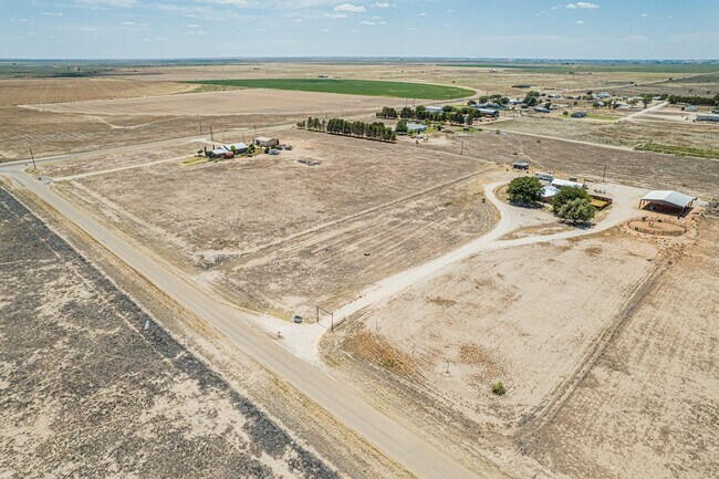 Building Photo - 182 County Rd 409-I