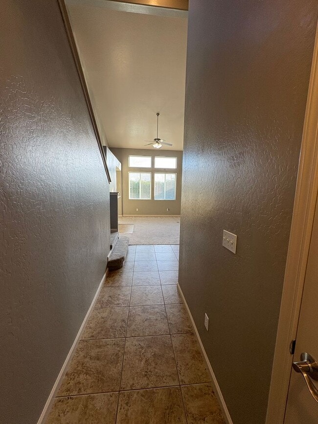 Building Photo - 3 Bedroom Home in the Avalon gated community coming soon!