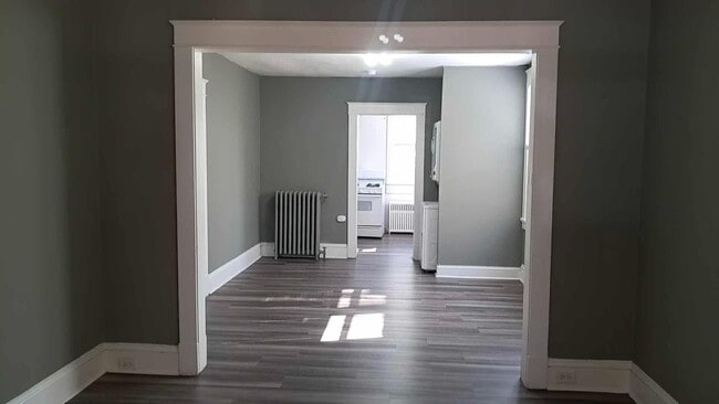 Building Photo - 1429 Rogers St