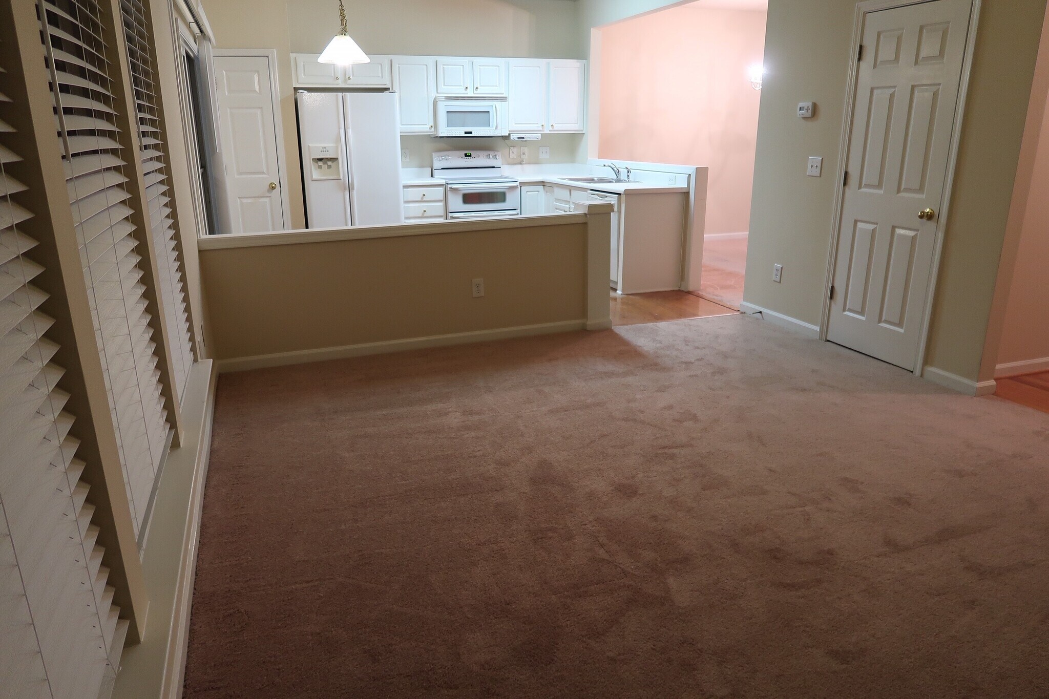 Family Room - 200 Durston Loop