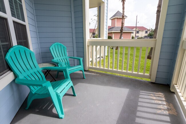 Building Photo - 7000 Seawall Blvd