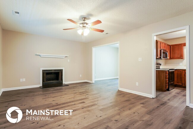 Building Photo - 3020 Olde Birch Dr