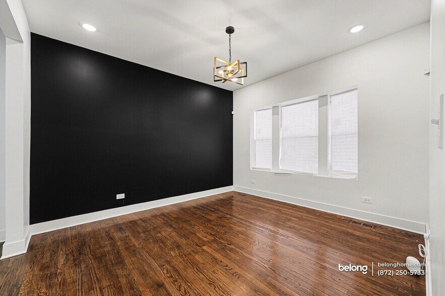 Building Photo - 2601 E 78th St