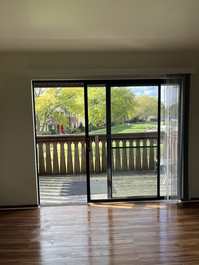 Building Photo - 7641 N 60th St