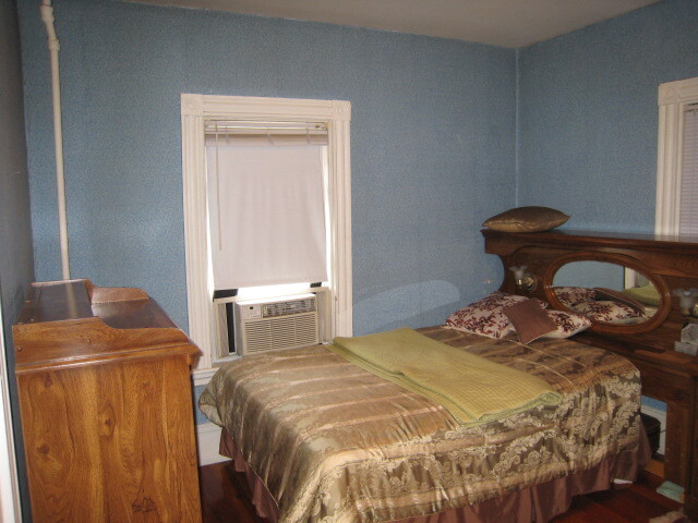 Building Photo - 82 Wheatland St