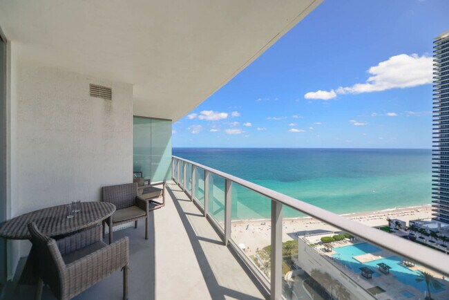Building Photo - 4111 S Ocean Dr