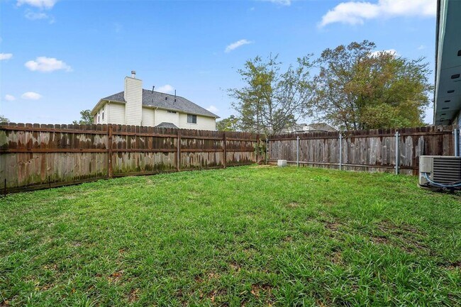 Building Photo - 22101 Moss Falls Ln