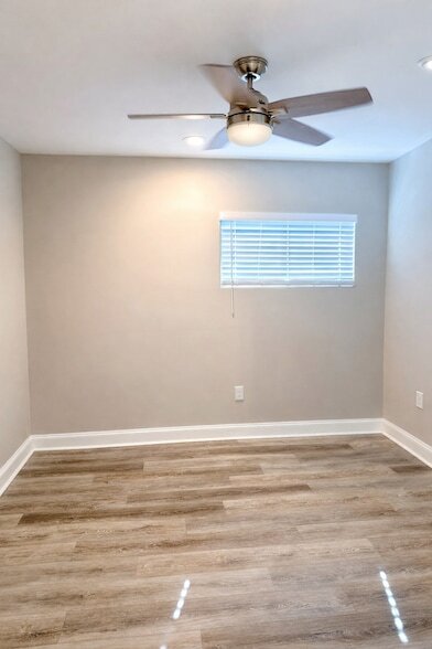 Building Photo - 516 Heights Blvd