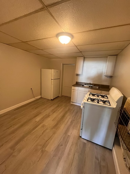 Building Photo - 3216 32nd St