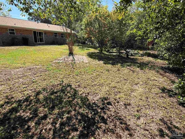Building Photo - 7845 Le Jeune Dr