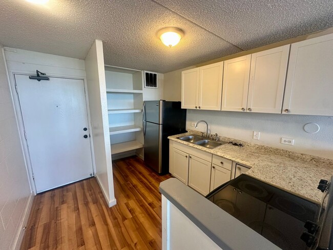 Building Photo - Oceanview condo