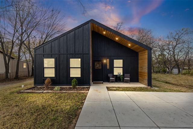 Building Photo - 1900 Rosemary